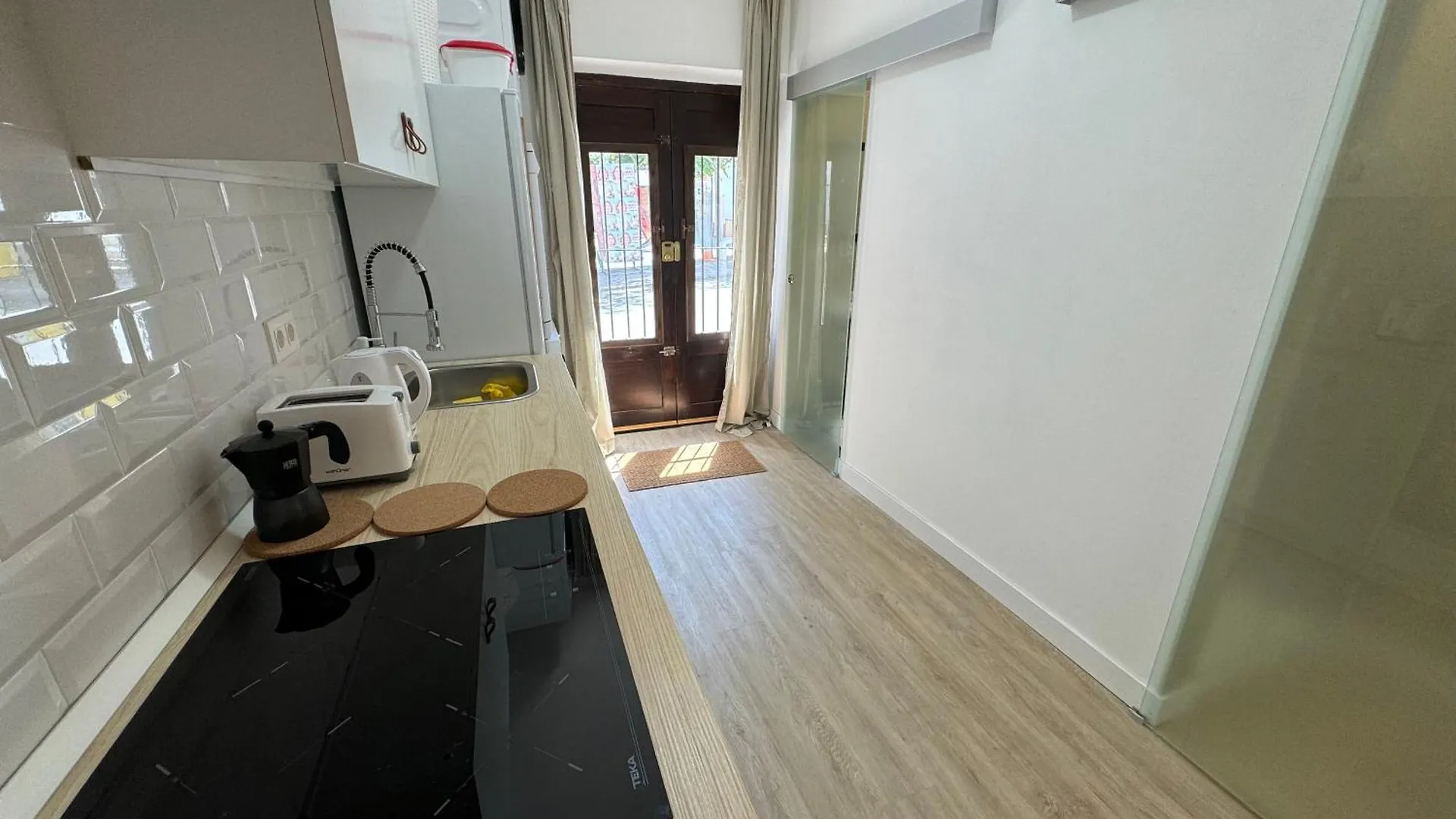 Apartamento Buho - Junto Al Castillo أنتيكيرا 0*,  إسبانيا